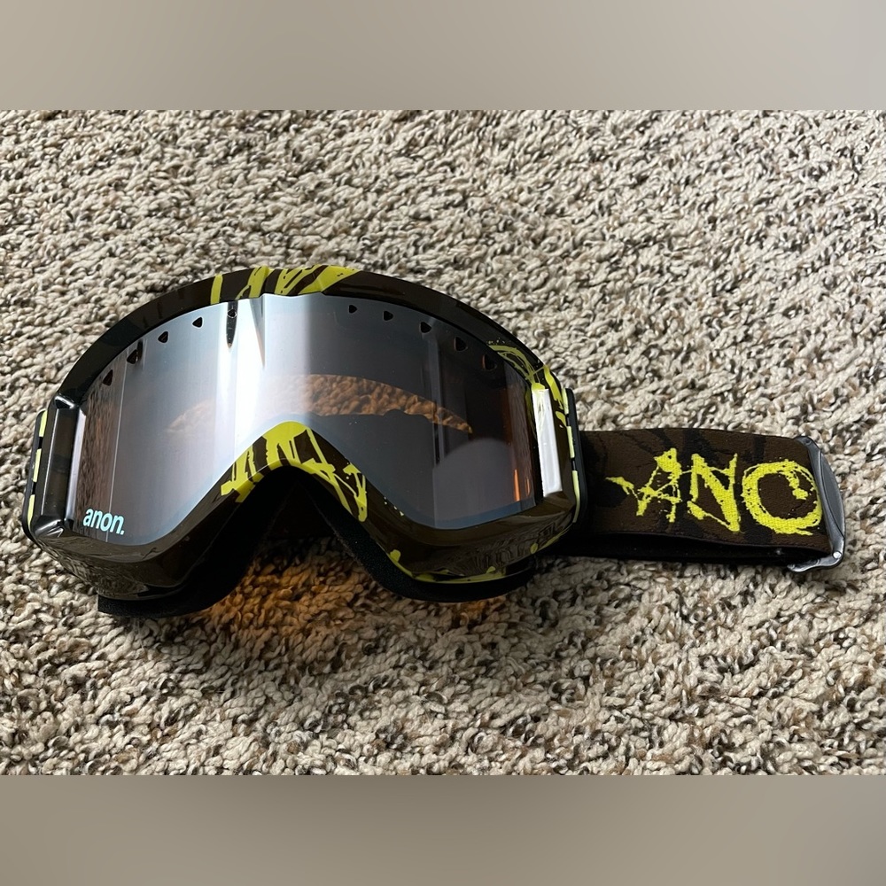 Anon Optics | Figment Snow Ski Snowboard Goggles